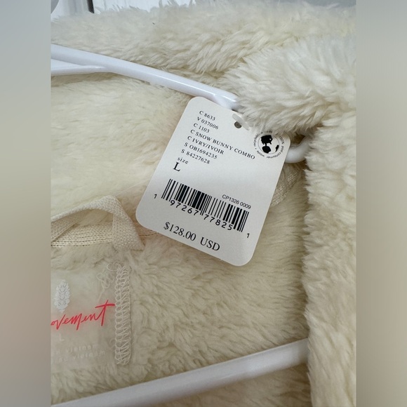 Free people reversible vest, size large - Picture 4 of 7